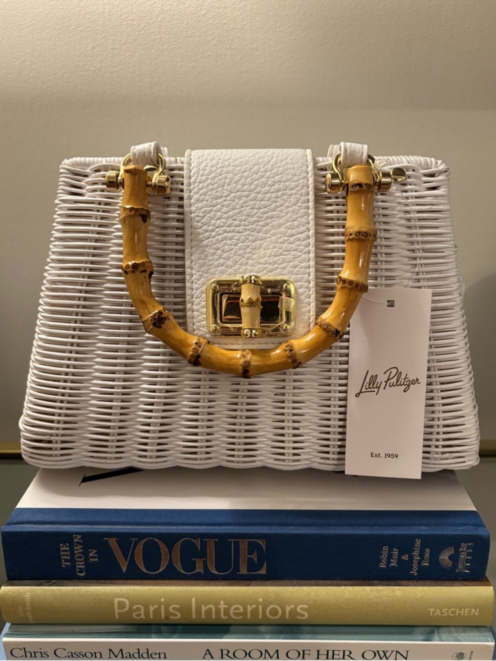 NEW Lilly Pulitzer Leena White Wicker bag with Bamboo Handles & crossbody strap.